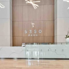 305 B Skyline Parkview Nook Studio
