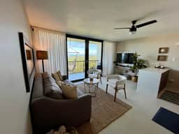 A301 RenteLuxe Oceanview Escape 1/1 - Image 3