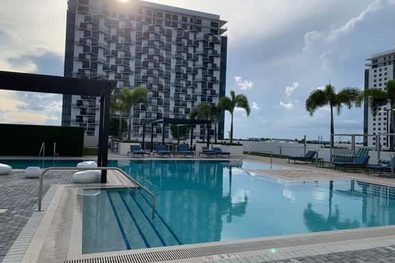 305 2/2 Skyline Parkview Retreat - Image 1